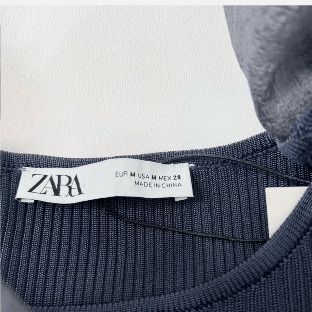 Chic Ruffled Top - image 4